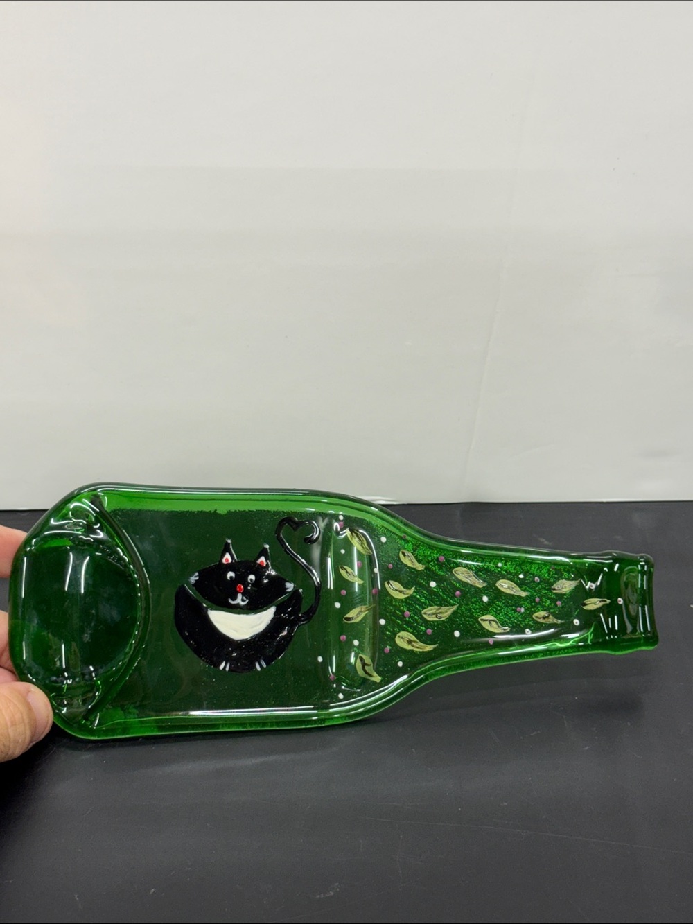 Green Glass Cat Decorative Bottle Tray - Unbranded